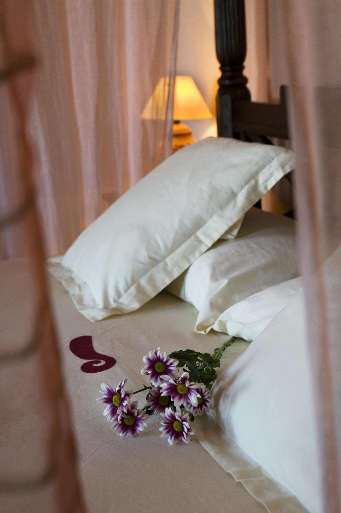 Hotel Rural La Data Гальегос Экстерьер фото